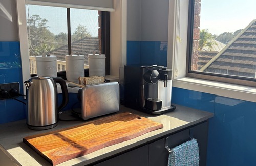 Dalmeny House | Beach & Berms - conveniently located in the heart of all costal activities!