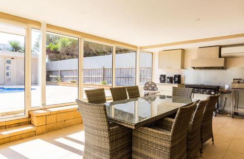 Capel Sound House | Beach Bliss Poolside Paradise