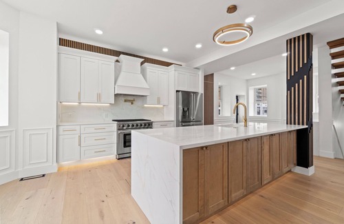 Ventnor City House | Beach Block! Luxory 7-bedroom house in Ventnor City with WiFi, AC