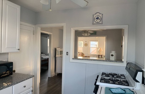 Ortley Beach Apartment | Beach Block, Renovated 2 bdrm, sleep 6, 2nd Flr unit Parking and 4 beach badges