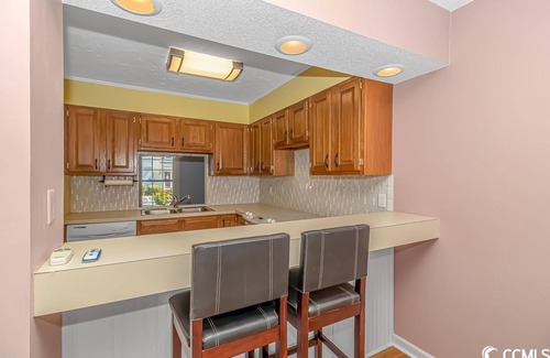 Myrtle Beach House | Beach Bound Full house 2bedrm 2b Broadway. LOCATION Beach 1.5miles private space