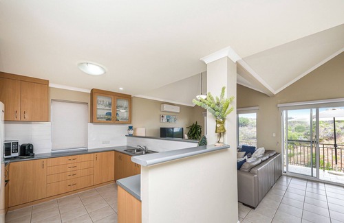 Ledge Point Villa | Beach Break Villa - Coastal Villa Retreat in Beautiful Ledge Point