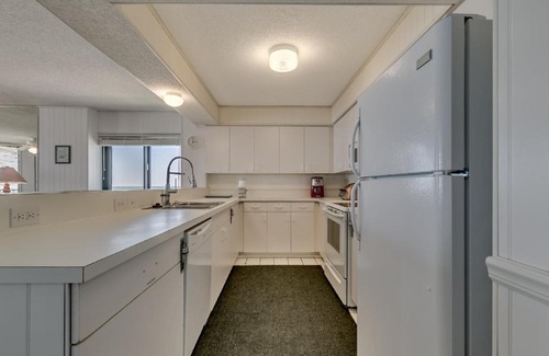 Atlantic Beach Apartment | Beach Club 6F - Oceanfront condo with a recliner and outdoor pool