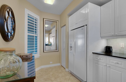 Navarre Beach Condo | Beach Colony 8B- 2BD/2BA Navarre Beach Gulf Front Condo!