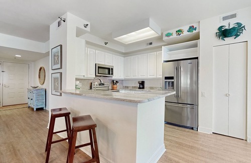 Ono Island Condo | Beach Colony West 7A- Beach Front unit