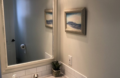 Okanagan-Similkameen House | Beach Condo - 3 Bdrm - 6 Beds - 2.5 Baths - Beach and Bikes - Licenced