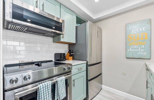 Hutchinson Island South Apartment | Beach Condo/High-End Finishes/Island Beach Resort/No Cleaning Fee/Condo 403