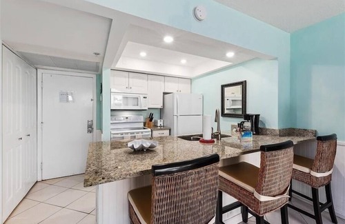 Hutchinson Island South Apartment | Beach Condo/Island Beach Resort/No Cleaning Fee/Condo 107