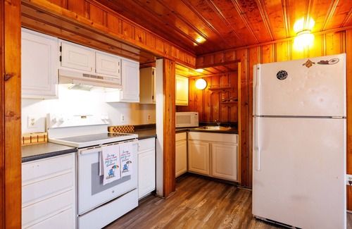Ocean Drive Cottage | Beach Cottage Heart of Ocean Drive Sleeps 14