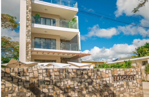 Pereybere Apartment | Beach Cove