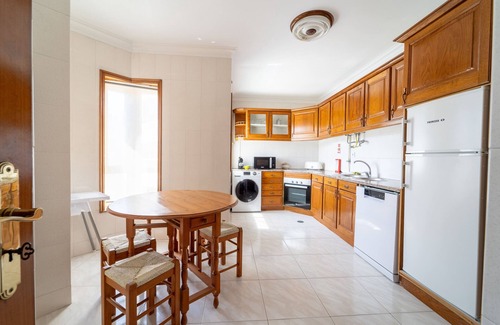 Viana do Castelo Apartment | Beach Flat by House and People