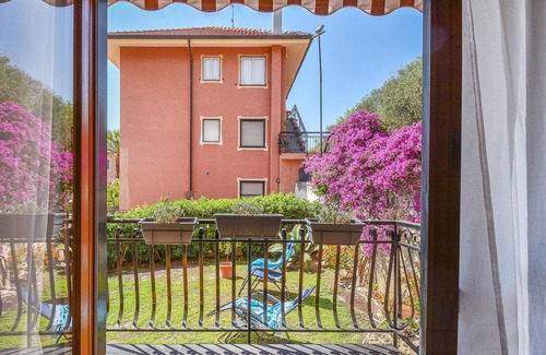 San Bartolomeo al Mare Apartment | Beach front apartment