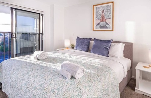 New Brighton House | Beach Front Abode- 2 Bed 2 Bath