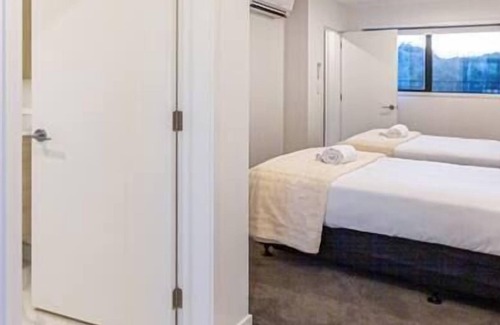 New Brighton House | Beach Front Abode- 2 Bed 2 Bath