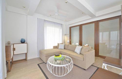 Balabag Apartment | beach front cozy residence white beach
