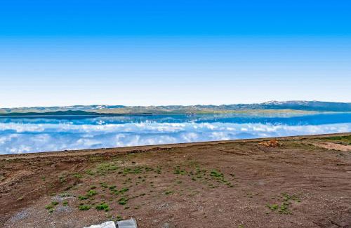 Laketown House | Beach Front Haven