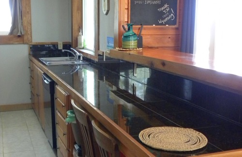Tarpum Bay House | Beach Front Private Home with Dock