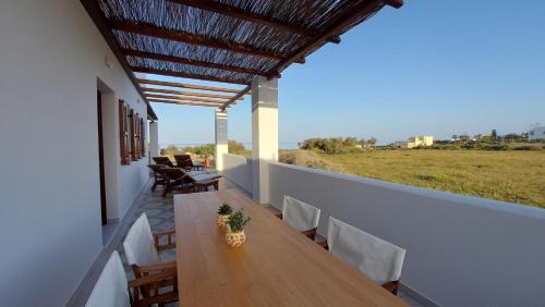 Santorini Villa | Beach front Villa Pasithea