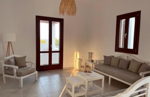 Santorini Villa | Beach front Villa Pasithea