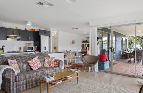 Carrickalinga House | Beach Fun - 11 Broadbeach Drive