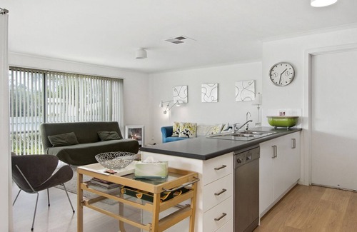 Carrickalinga House | Beach Fun - 11 Broadbeach Drive