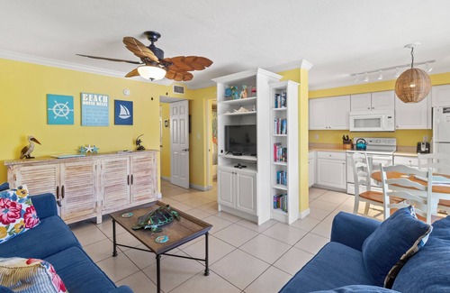 Whitney Beach Condo | Beach Getaway: Open Sunday - Wednesday!
