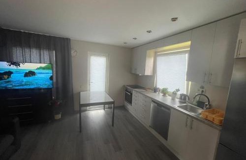 Saraiki House | Beach Guesthouse Lenkas