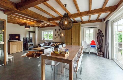 Middelkerke House | Beach Home with Bubble Bath, cleaning included