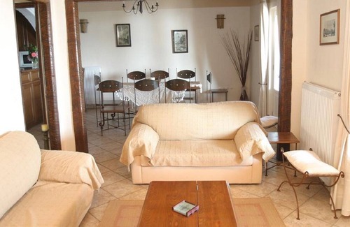Kassiopi House | Beach House Christina Set Right On The Beach With Superb Views Out To Sea