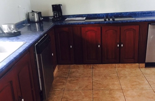 San Juan House | Beach house in residential complex Honduras shores plantation
