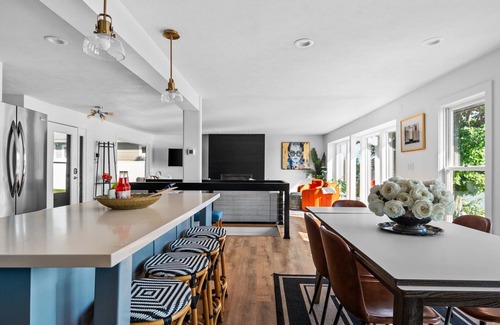 Traverse City House | Beach House - Lakefront with a Hot Tub!