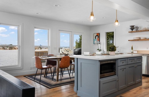 Traverse City House | Beach House - Lakefront with a Hot Tub!