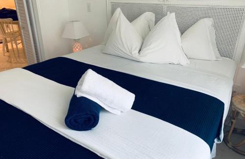 Flamingo/Lummus Apartment | Beach house -magic SoBe 209