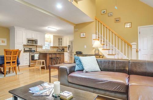 Mashpee House | Beach & Lake Access: Home w/Porch in Mashpee!