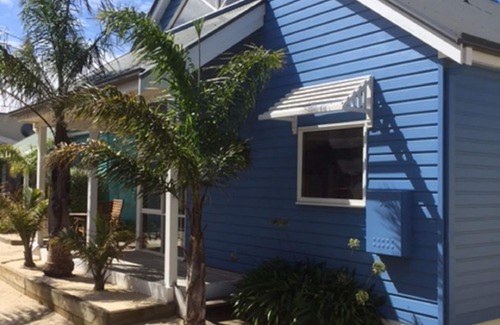 Torquay House | Beach Life - less than 1 min walk to front beach!