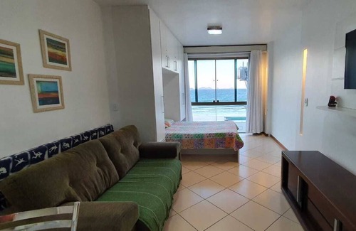 Prainha Apartment | Beach Loft with foot in the sand