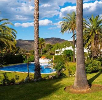 Pedreguer Apartment | Beach & mountain retreat Los Almendros