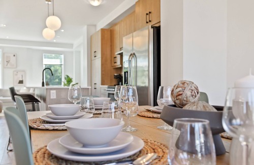 Wasaga Beach House | Beach Oasis - 1min walk to beach, close to Blue