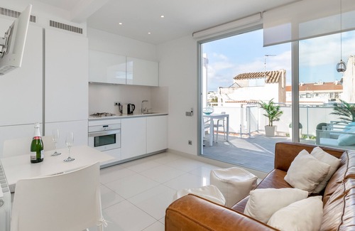 Sitges Town Center Apartment | BEACH PENTHOUSE: Fantastic penthouse with a 15m2 terrace overlooking the sea