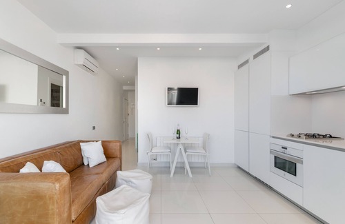 Sitges Town Center Apartment | BEACH PENTHOUSE: Fantastic penthouse with a 15m2 terrace overlooking the sea