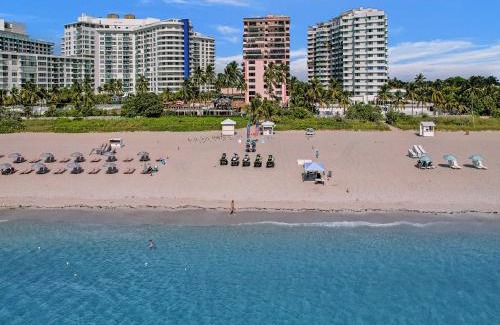 Mid Beach Apartment | Beach Resort condo 921