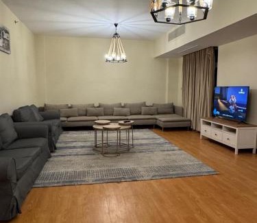 Bay La Sun Apartment | Beach view