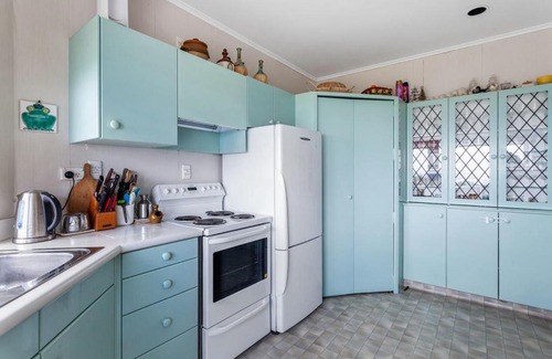 Ohope House | Beach Side - Ohope Holiday Home