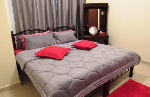 Sharjah House | Beach Side Private Room near Expo Center Sharjah