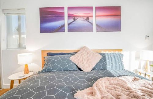Semaphore Park Apartment | Beach Stayz Semaphore Three Bedroom Apartment