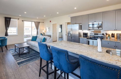 Half Moon Bay House | Beach Town Home w/Hot Tub - Walk to Beaches, Downtown, Activities and more