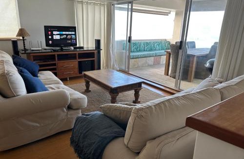 Clifton Apartment | Beach Vibes Clifton!