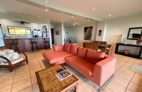Playa Flamingo Condo | Beach view condo, pool, sleeps 6, 2 bed/2 bath in Playa Flamingo!