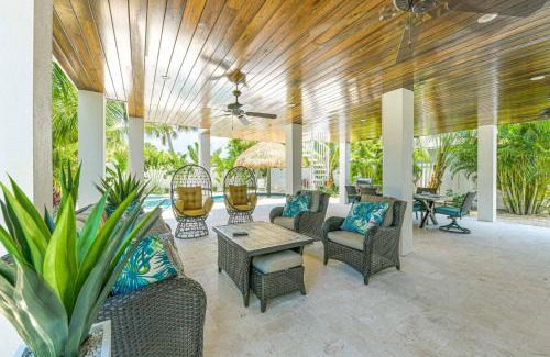 Sarasota House | Beach Views