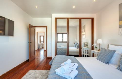 Vila Cha House | Beach Villa with Jacuzzi & Garage by HostWise